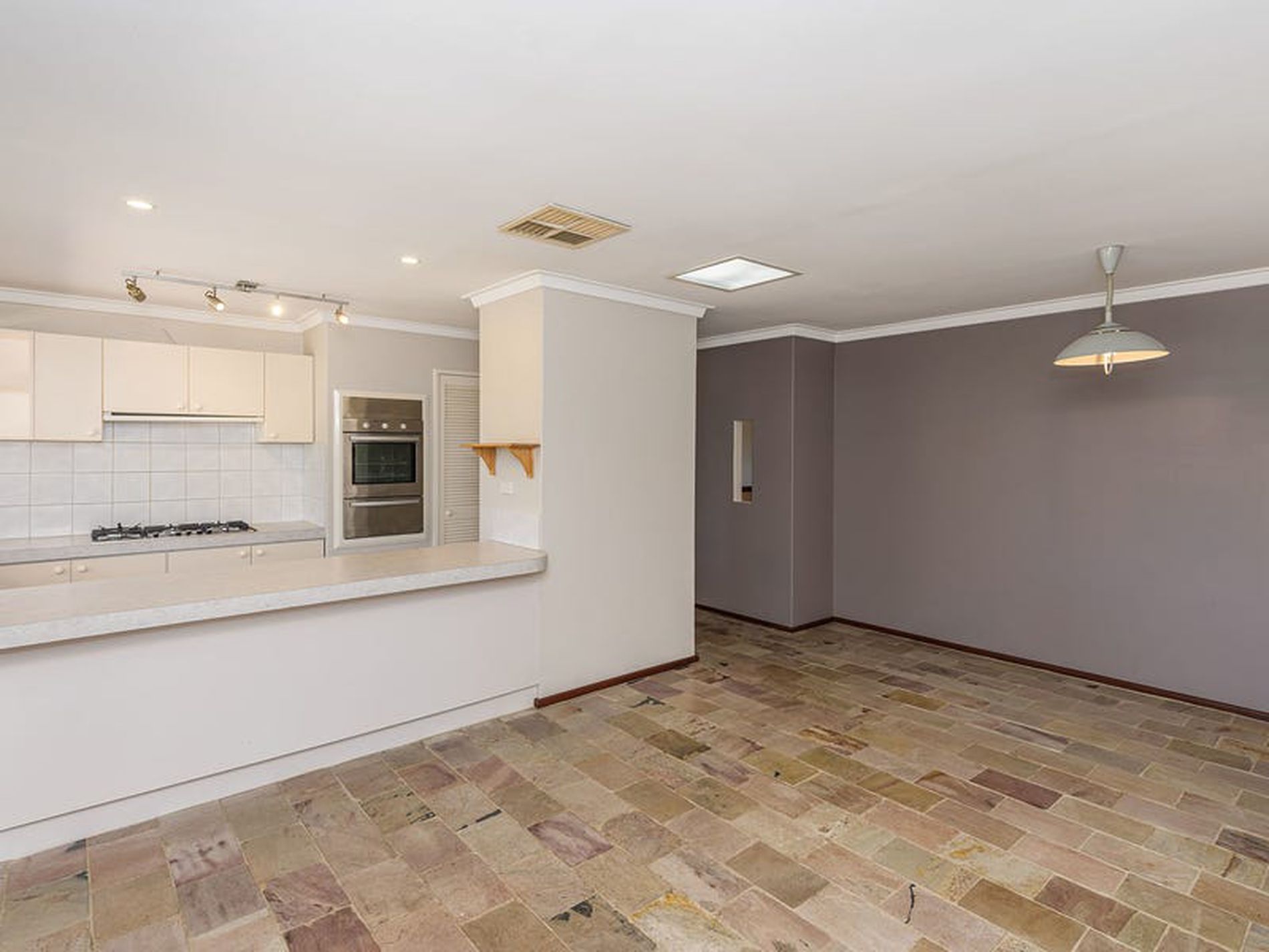 144 Warwick Road, Duncraig