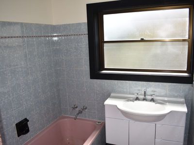 8 Science Avenue, Millicent