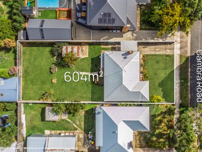 23 Cambra Road, Belmont