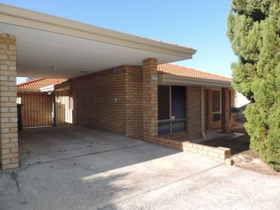 B / 8 Flora Gardens, Alexander Heights