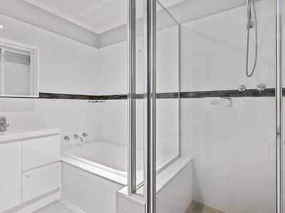 90 North Terrace, Victory Heights