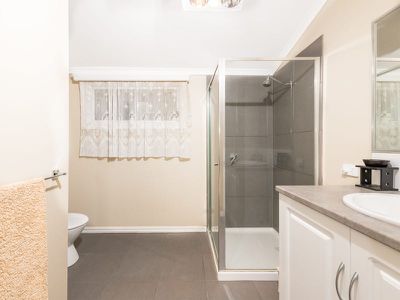 66 Anzac Ave, Seymour