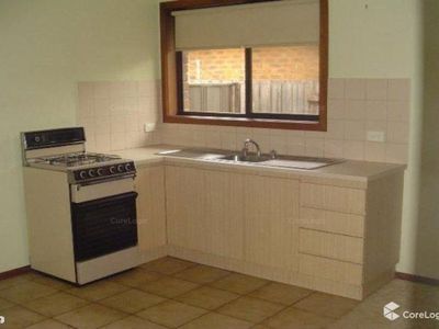 2 / 26-28 Balmoral Street, Altona Meadows