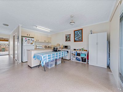 1 / 2 Robert Street, Proserpine