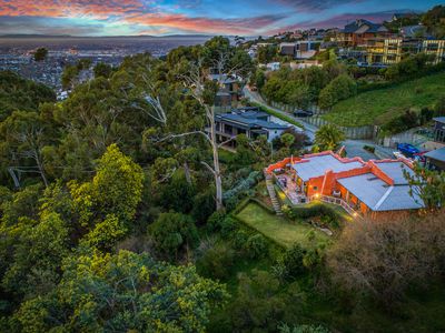 4 Runswick Lane, Huntsbury