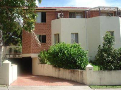 3 / 52 Second Avenue, Campsie