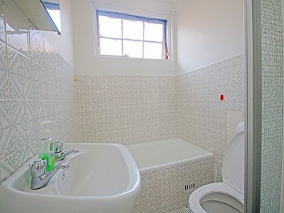 9 / 13 Myee Street, Lakemba