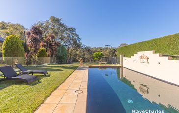 2 Thomson Road, Beaconsfield Upper