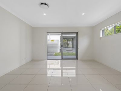 110 McDermott Parade, Rochedale
