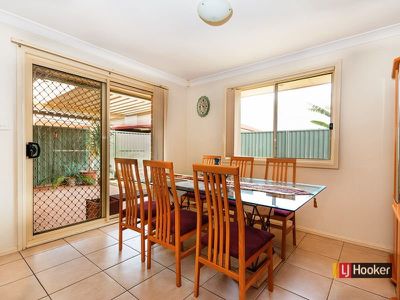 4 Glennis Close, Glendenning