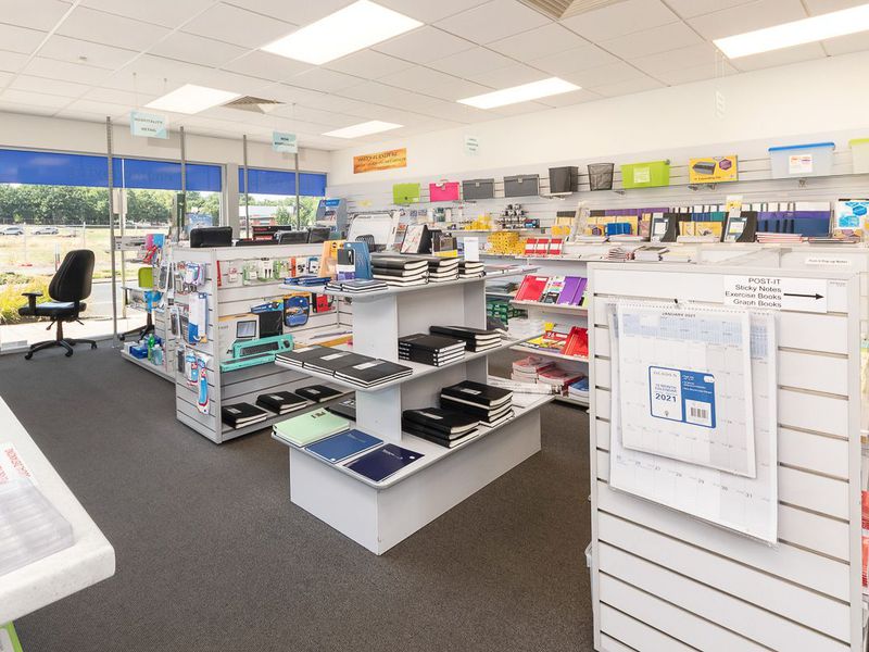 ADELAIDE HILLS STATIONERY, MOUNT BARKER Venture Commercial