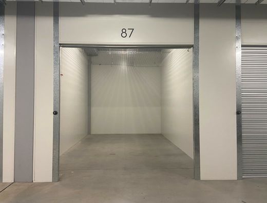 Storage Unit for Lease