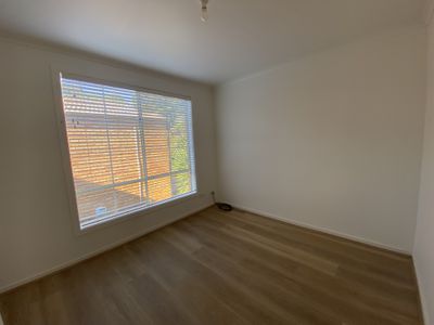 1 / 10 Eldridge, Footscray