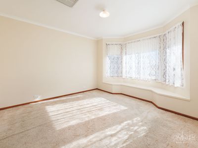 8 IAN COURT, Wodonga