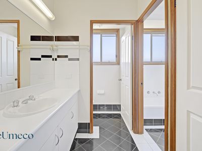 1 / 120 Green Valley, Green Valley