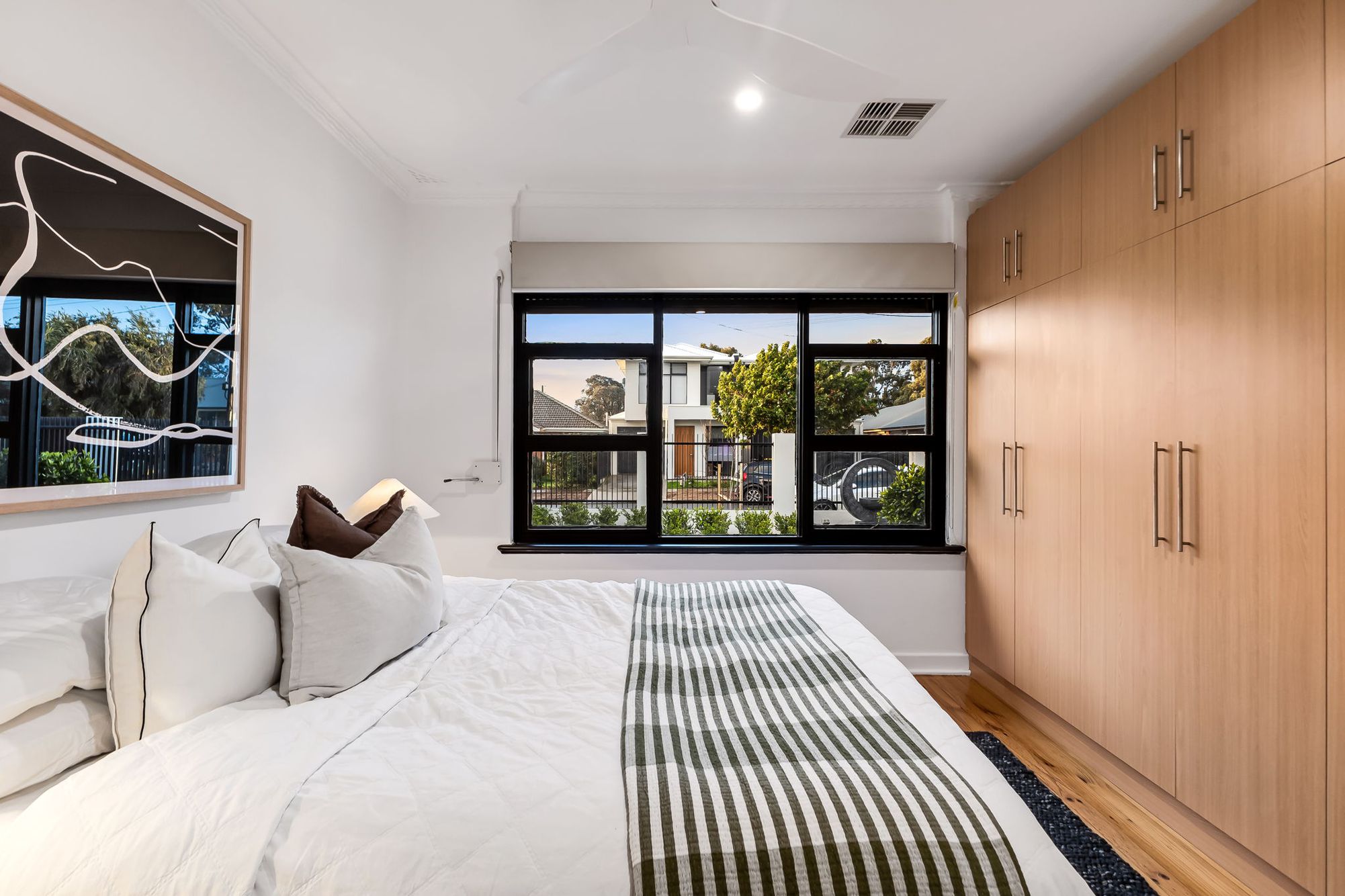 4 Woodland Road, Mitchell Park
