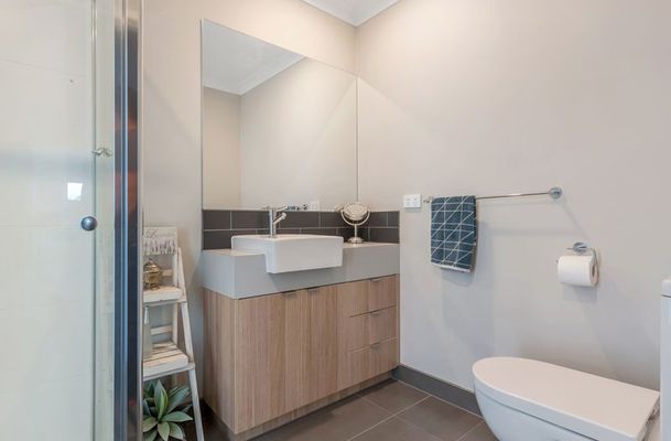 4 Merlynston Close, Dallas