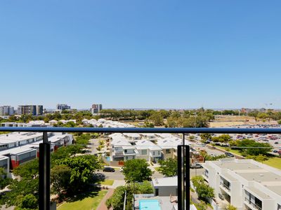 805 / 2 Oldfield Street, Burswood