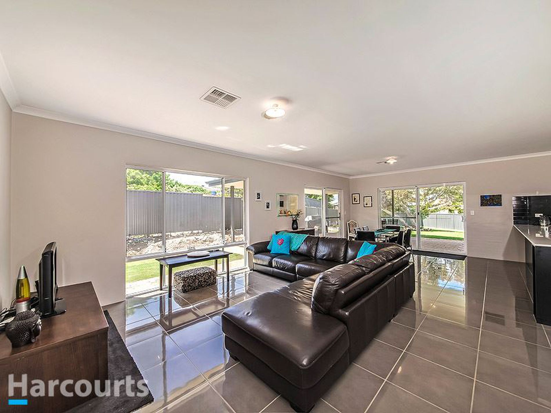 16 Hutt Court, Two Rocks