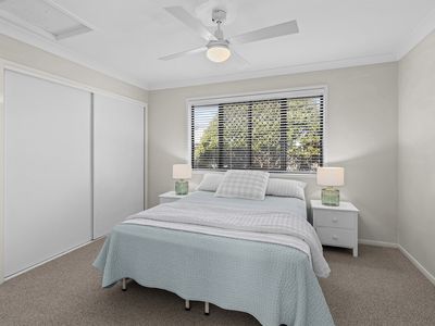 4 / 5 Seabrook Street, Kedron