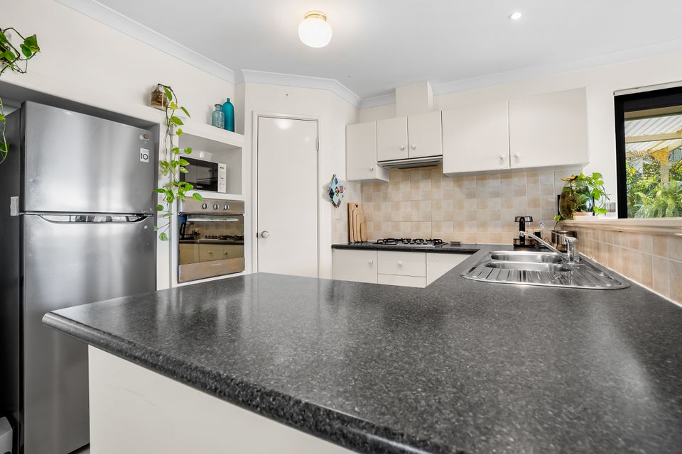 15 / 5 SAINTE MAXIME AVENUE, Port Kennedy