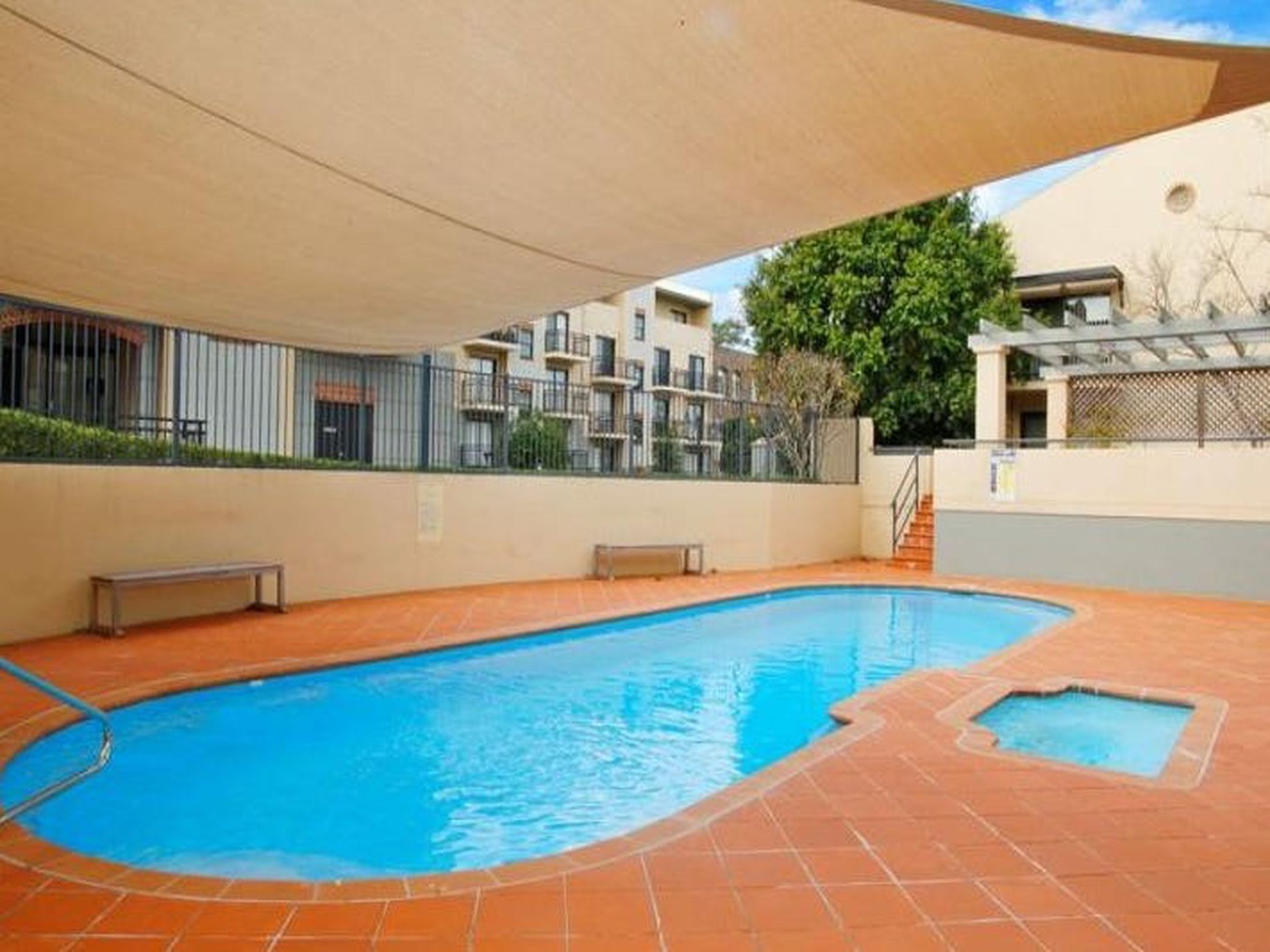 1E / 52A Nelson Street, Annandale