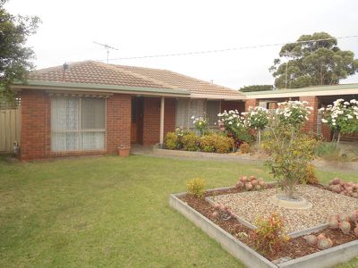 27 Mulholland Crescent, Grovedale