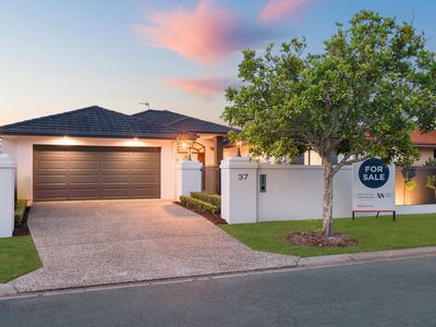 37 Ferrymans Court, Helensvale