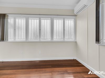 42 Hawthorn Terrace, Red Hill