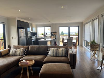 6 Chester Court, Chigwell