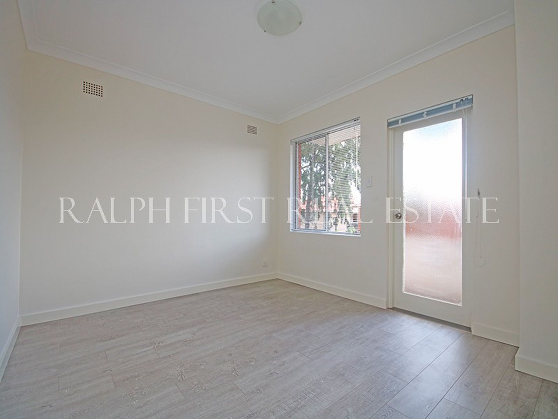 1 / 55 Colin Street, Lakemba