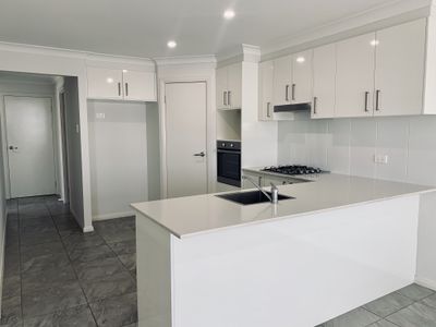 7A Apsley Cr, Dubbo