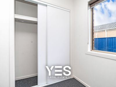 18 Kingsdale Crescent, Pakenham