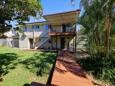156 Kamarin Street, Manly West