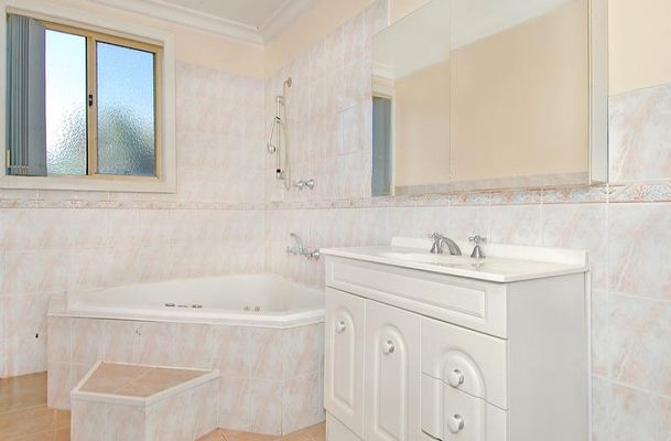72 Lorraine Crescent, Jacana