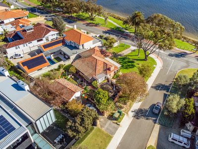 77 Melville Beach Rd, Applecross