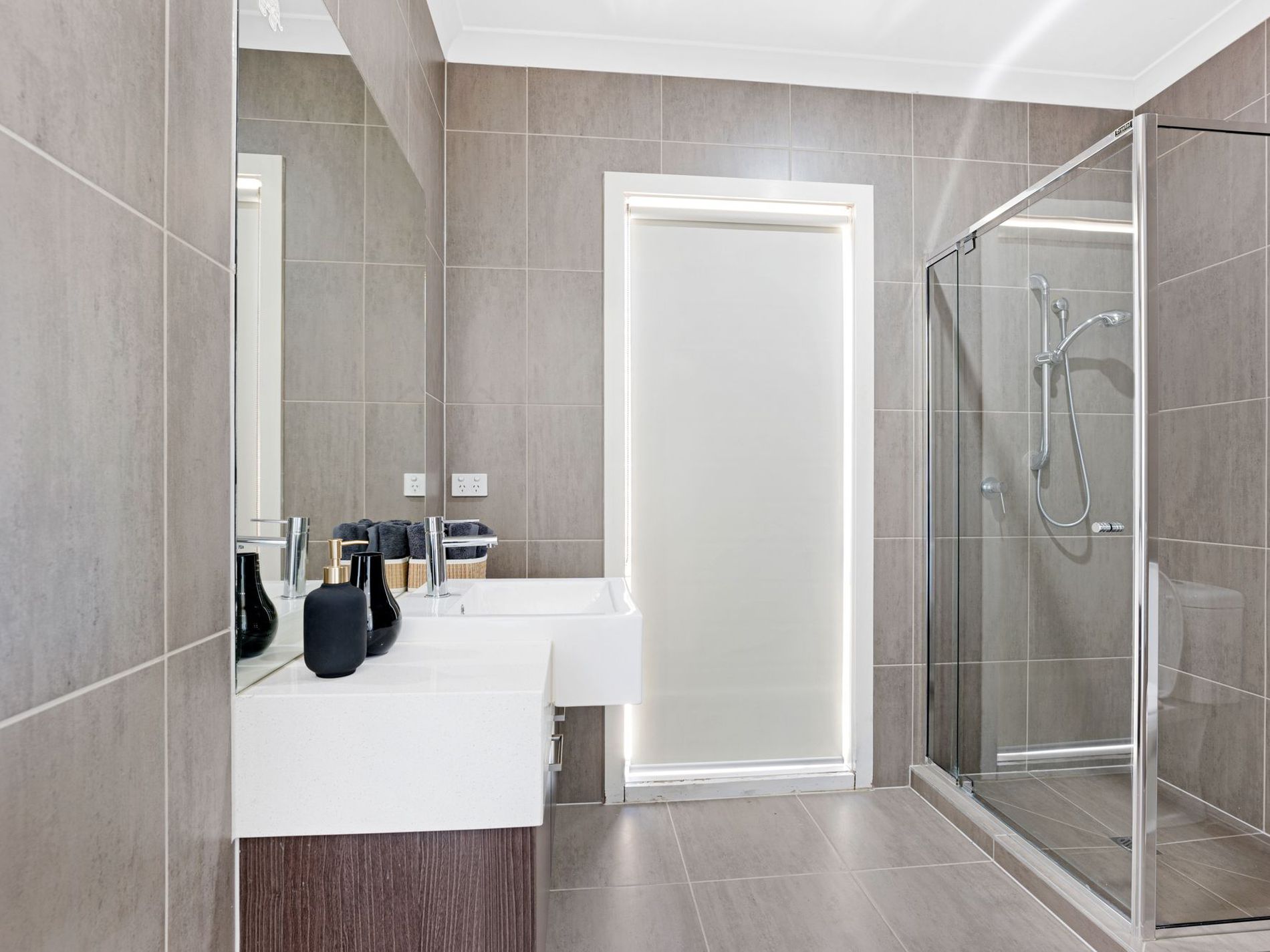 21 St Gwinear Lane, Cranbourne North