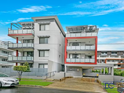 12 / 70 Essington Street, Wentworthville