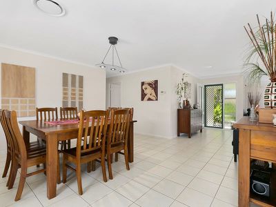 7 Birkdale Court, Tewantin