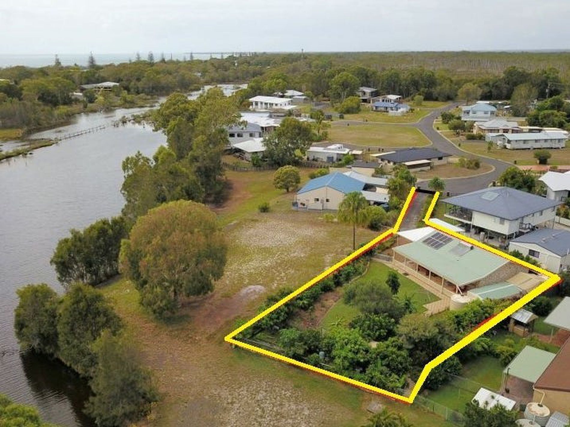 27 Coral Sea Dr, Woodgate