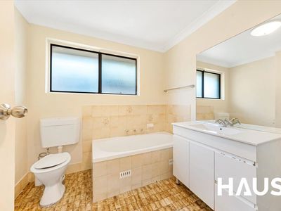 5/211 Hawkesbury Rd, Westmead