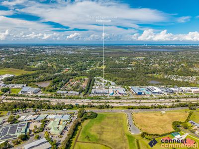 12 / 142 Siganto Drive, Helensvale
