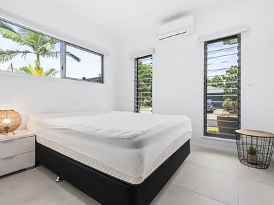 2 / 9 Jabiru Court, Smithfield