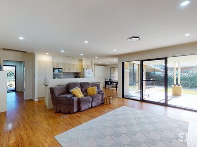 8 Manning Place, Dubbo