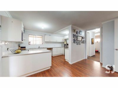 6 Salter Drive, Dubbo