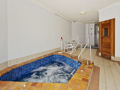 2 Ninetenth ave, Palm Beach
