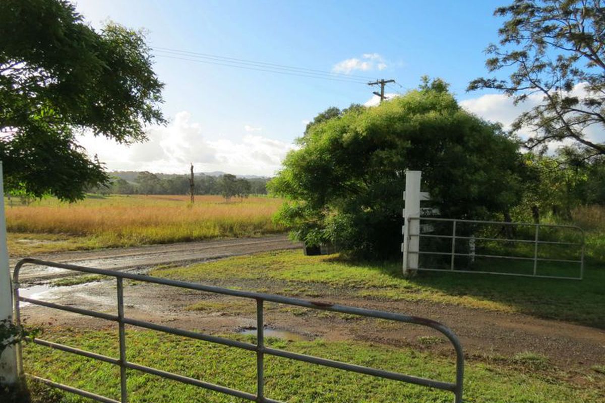 216 Abbotts Road, Bootawa