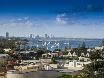 3 Tedder Avenue , Main Beach