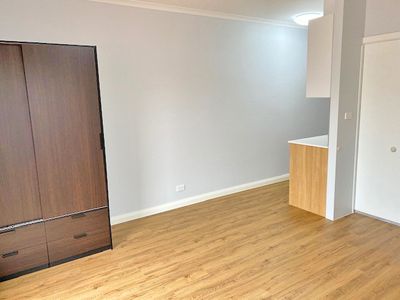 9 / 11 Sudbury Street, Belmore