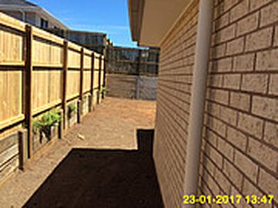 1 / 12 Serengetti Street, Harristown